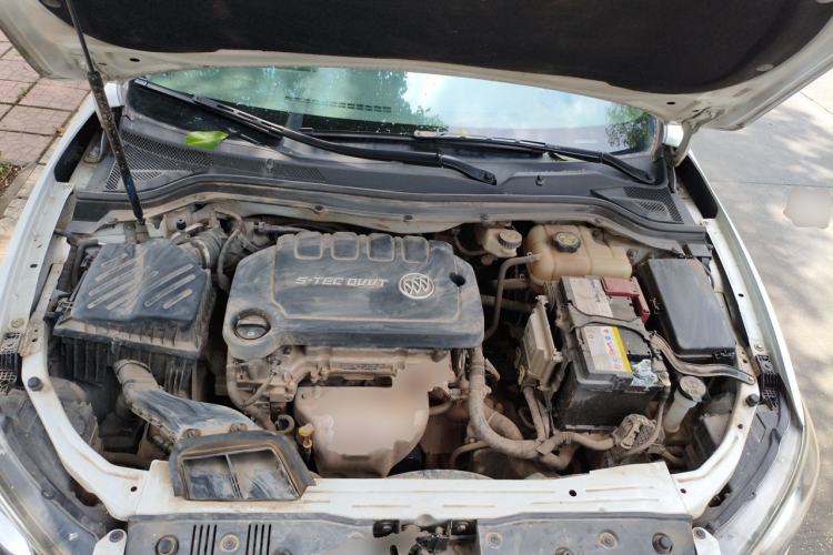 Used Buick GT 2017 15N Automatic Elite Version Engine Bay