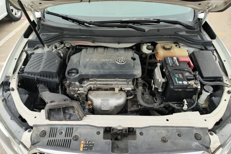 Used Buick GT 2017 15N Automatic Elite Version Engine Bay