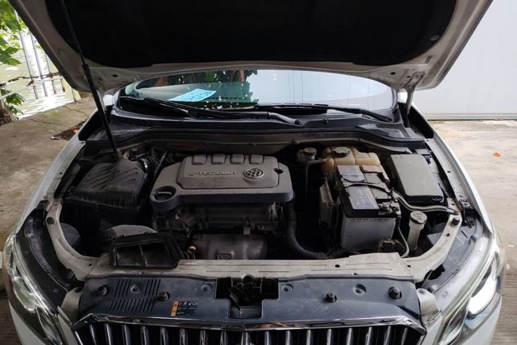Used Buick GT 2017 15N Automatic Elite Version Engine Bay