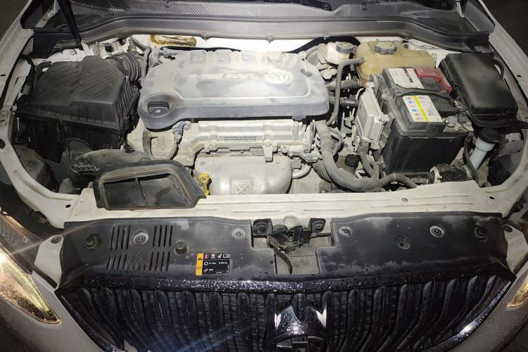 Used Buick GT 2017 15N Automatic Elite Version Engine Bay