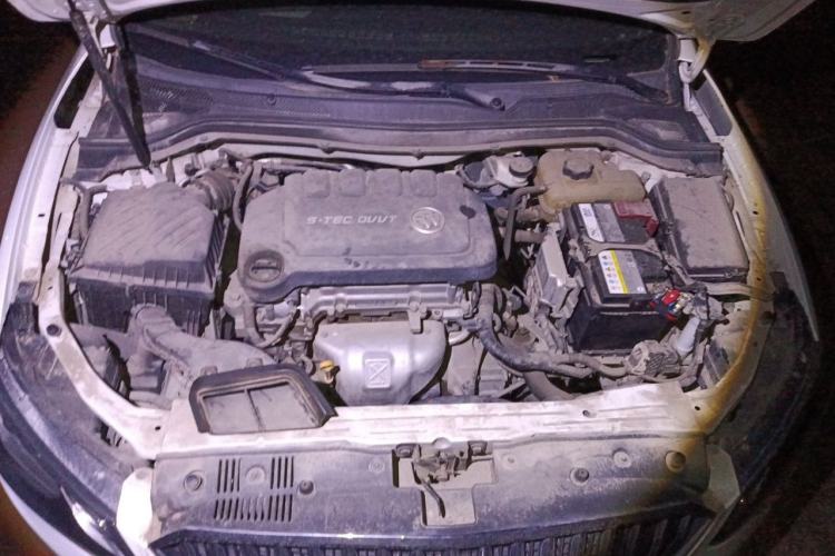 Used Buick GT 2017 15N Manual Entry-Level Trim Engine Bay