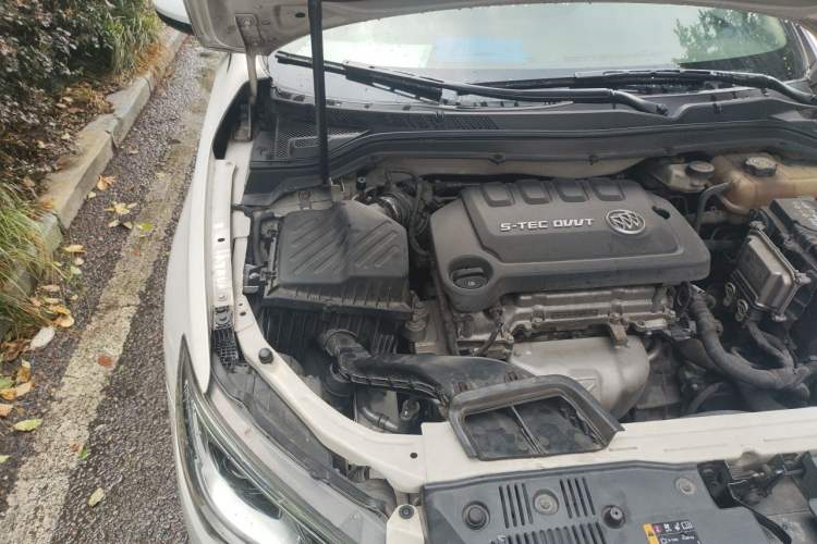 Used Buick GT 2017 15N Automatic Elite Version Engine Bay Right