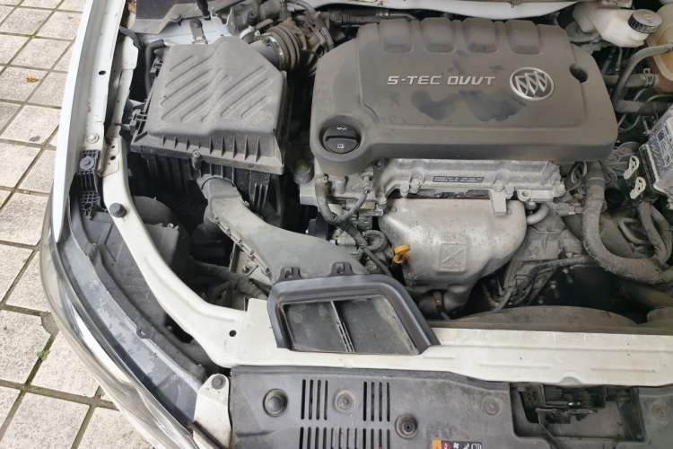 Used Buick GT 2017 15N Automatic Deluxe Edition Engine Bay Right
