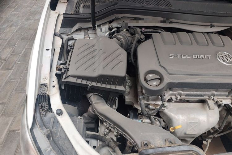 Used Buick GT 2017 15N Manual Entry-Level Trim Engine Bay Right
