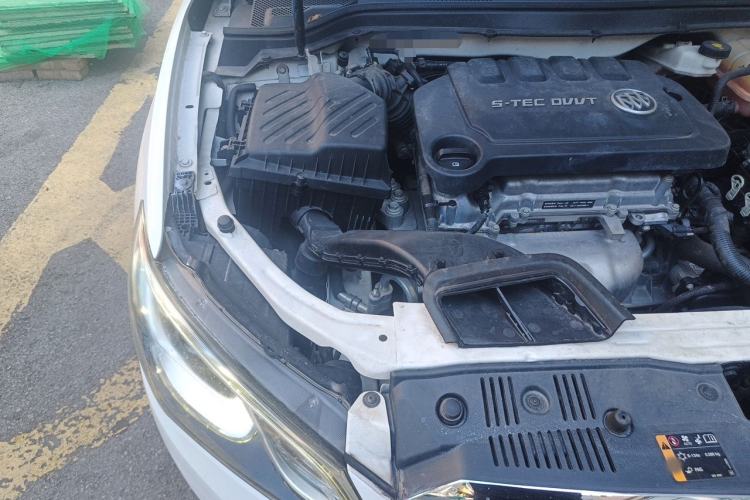Used Buick GT 2017 15N Automatic Entry-Level Trim Engine Bay Right