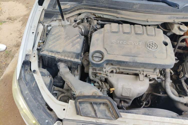 Used Buick GT 2017 15N Automatic Elite Version Engine Bay Right