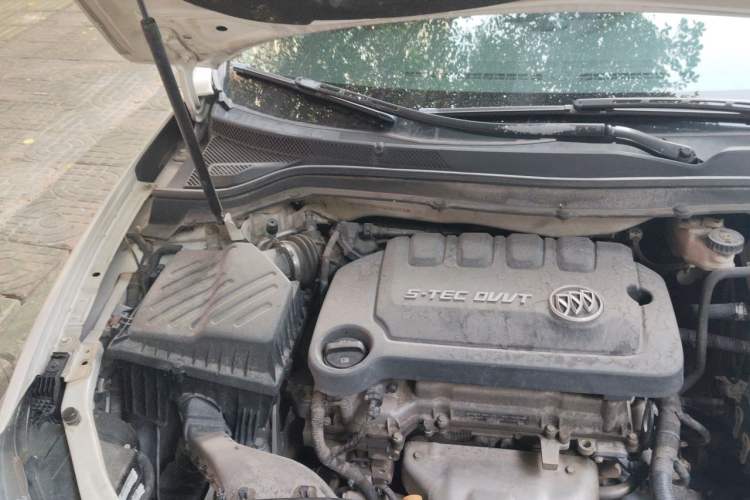 Used Buick GT 2017 15N Automatic Elite Version Engine Bay Right