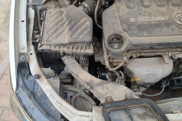 Used Buick GT 2017 15N Automatic Entry-Level Trim Engine Bay Right