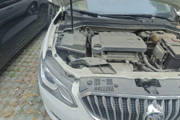 Used Buick GT 2017 15N Automatic Entry-Level Trim Engine Bay Right