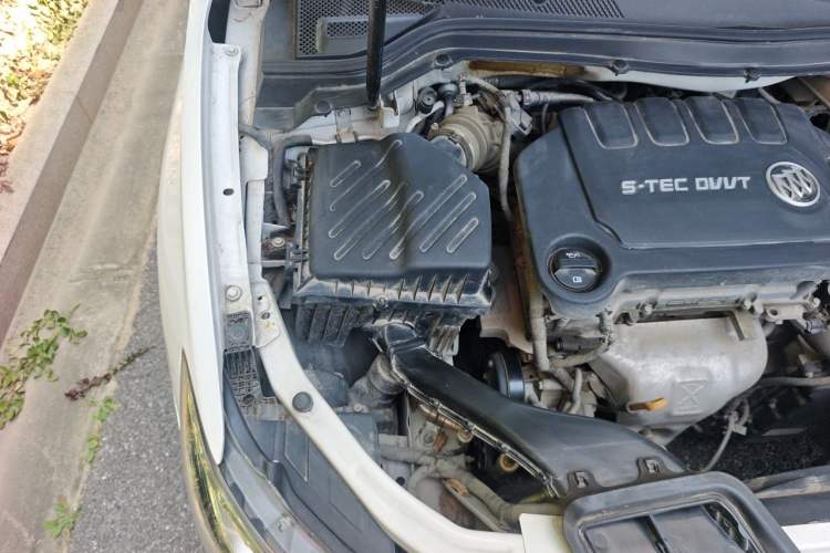 Used Buick GT 2017 15N Automatic Elite Version Engine Bay Right
