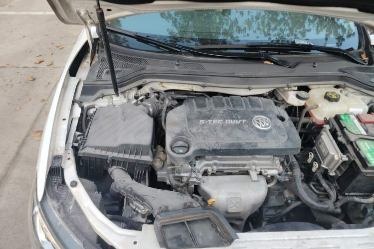 Used Buick GT 2017 15N Automatic Elite Version Engine Bay Right