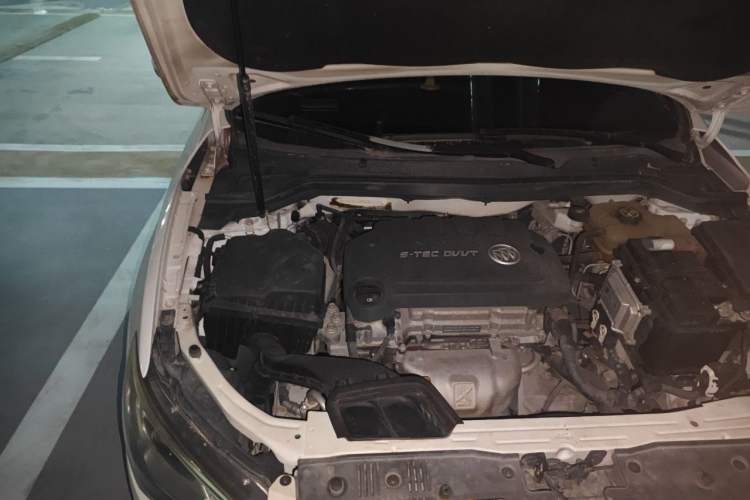 Used Buick GT 2017 15N Manual Elite Version Engine Bay Right