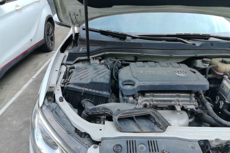 Used Buick GT 2017 15N Automatic Elite Version Engine Bay Right