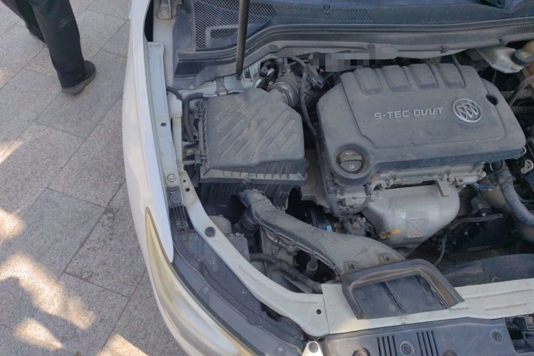Used Buick GT 2017 15N Automatic Elite Version Engine Bay Right