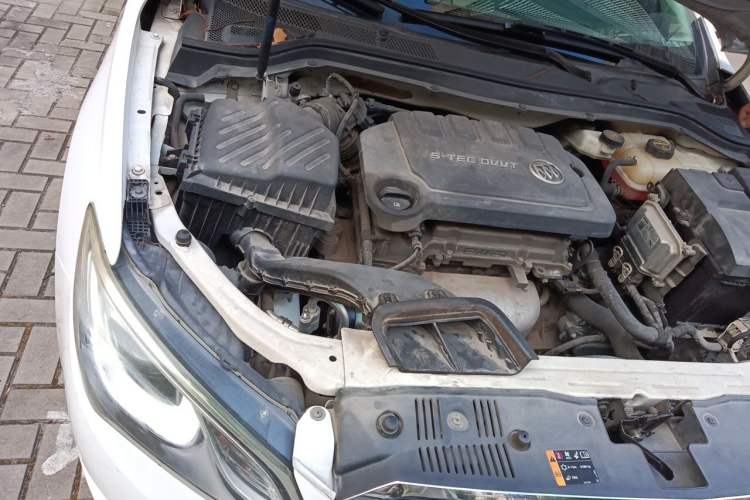Used Buick GT 2017 15N Automatic Elite Version Engine Bay Right