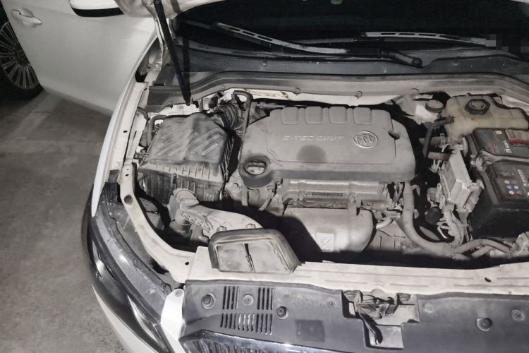 Used Buick GT 2017 15N Automatic Entry-Level Trim Engine Bay Right