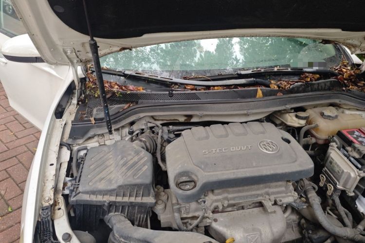 Used Buick GT 2017 15N Automatic Elite Version Engine Bay Right