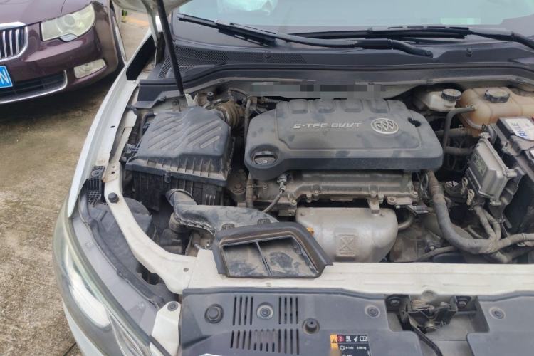 Used Buick GT 2017 15N Automatic Entry-Level Trim Engine Bay Right