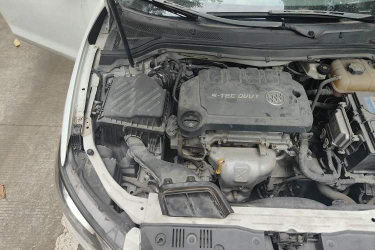 Used Buick GT 2017 15N Automatic Deluxe Edition Engine Bay Right