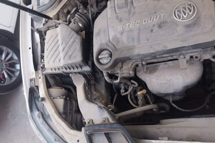 Used Buick GT 2017 15N Automatic Entry-Level Trim Engine Bay Right