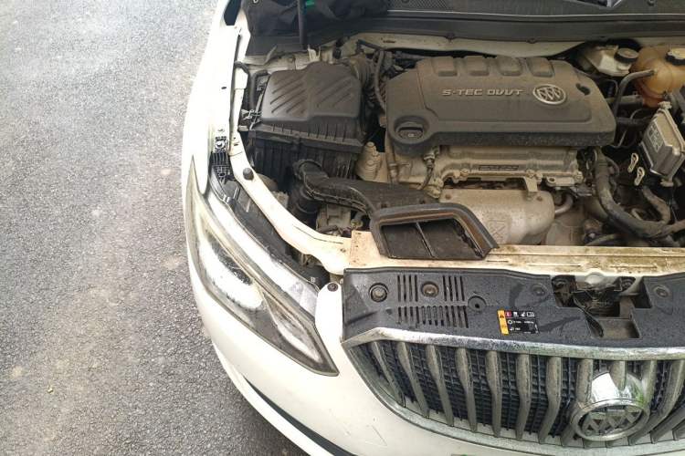 Used Buick GT 2017 15N Automatic Entry-Level Trim Engine Bay Right