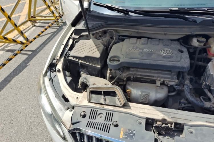 Used Buick GT 2017 15N Automatic Entry-Level Trim Engine Bay Right