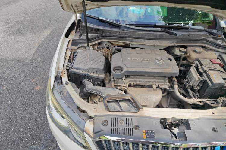 Used Buick GT 2017 15N Manual Elite Version Engine Bay Right