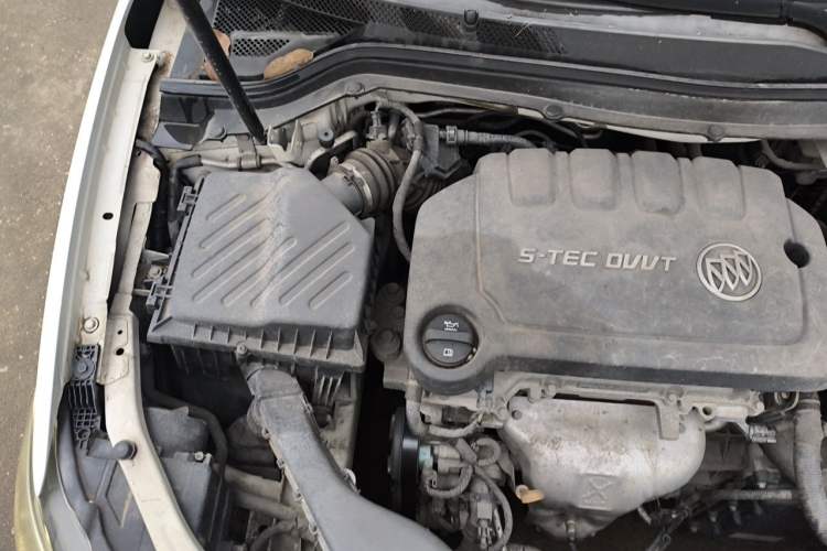 Used Buick GT 2017 15N Automatic Entry-Level Trim Engine Bay Right