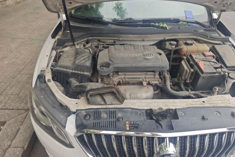Used Buick GT 2017 15N Manual Entry-Level Trim Engine Bay Right