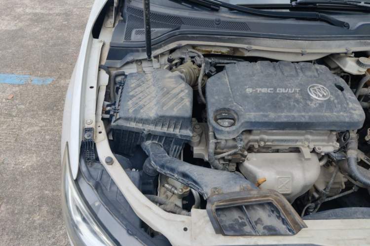 Used Buick GT 2017 15N Manual Entry-Level Trim Engine Bay Right