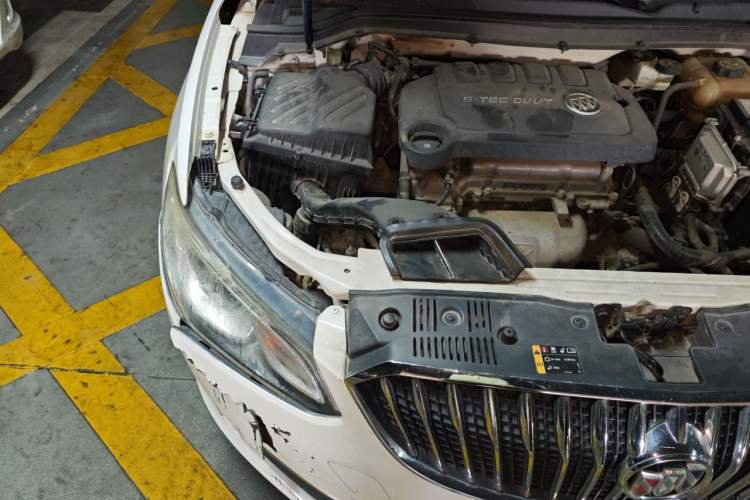 Used Buick GT 2017 15N Automatic Elite Version Engine Bay Right