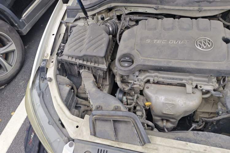 Used Buick GT 2017 15N Automatic Elite Version Engine Bay Right