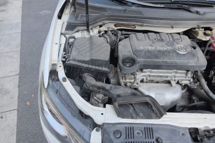 Used Buick GT 2017 15N Automatic Entry-Level Trim Engine Bay Right