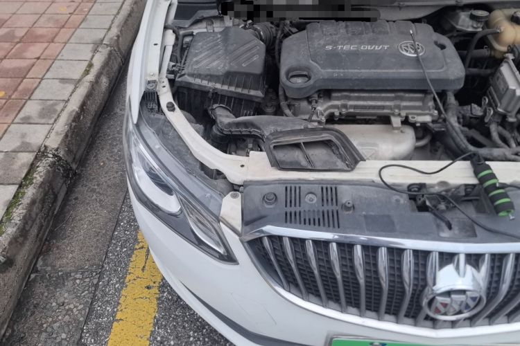 Used Buick GT 2017 15N Manual Entry-Level Trim Engine Bay Right