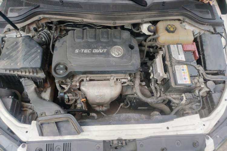 Used Buick GT 2017 15N Automatic Elite Version Engine Bay