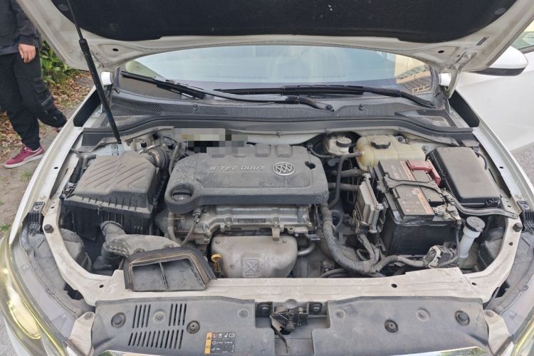 Used Buick GT 2017 15N Automatic Elite Version Engine Bay