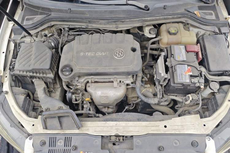 Used Buick GT 2017 15N Automatic Elite Version Engine Bay