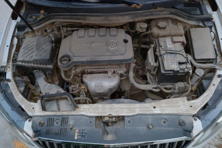 Used Buick GT 2017 15N Manual Elite Version Engine Bay