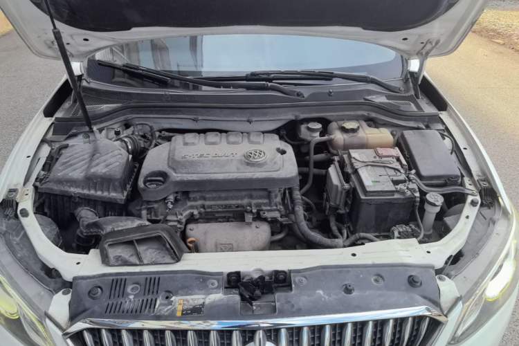 Used Buick GT 2017 15N Automatic Entry-Level Trim Engine Bay