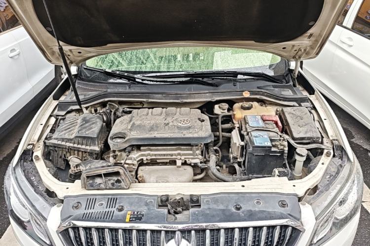 Used Buick GT 2017 15N Automatic Entry-Level Trim Engine Bay