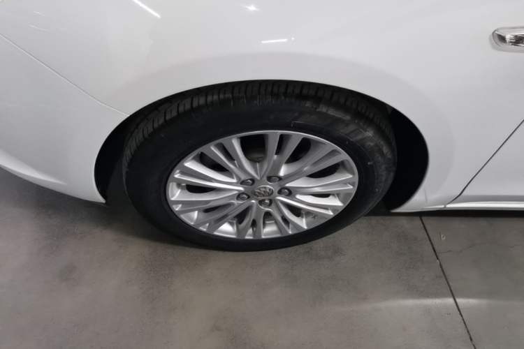 Used Buick GT 2017 15N Manual Elite Version Exterior 1