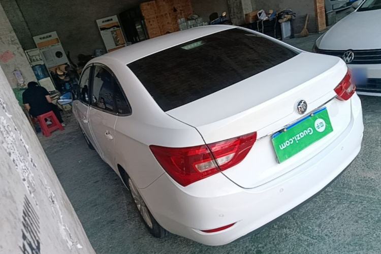 Used Buick GT 2017 15N Automatic Elite Version Exterior 2
