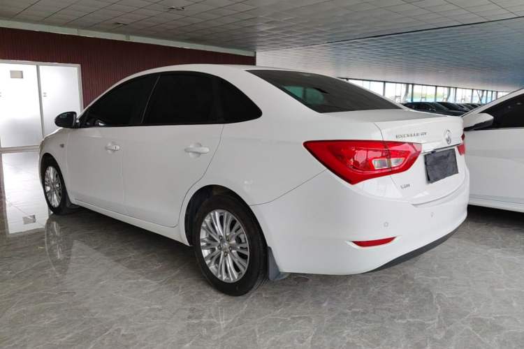 Used Buick GT 2017 15N Automatic Elite Version Exterior 2
