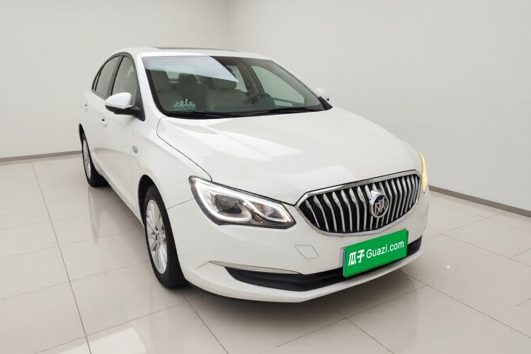 Used Buick GT 2017 15N Automatic Elite Version Exterior 2