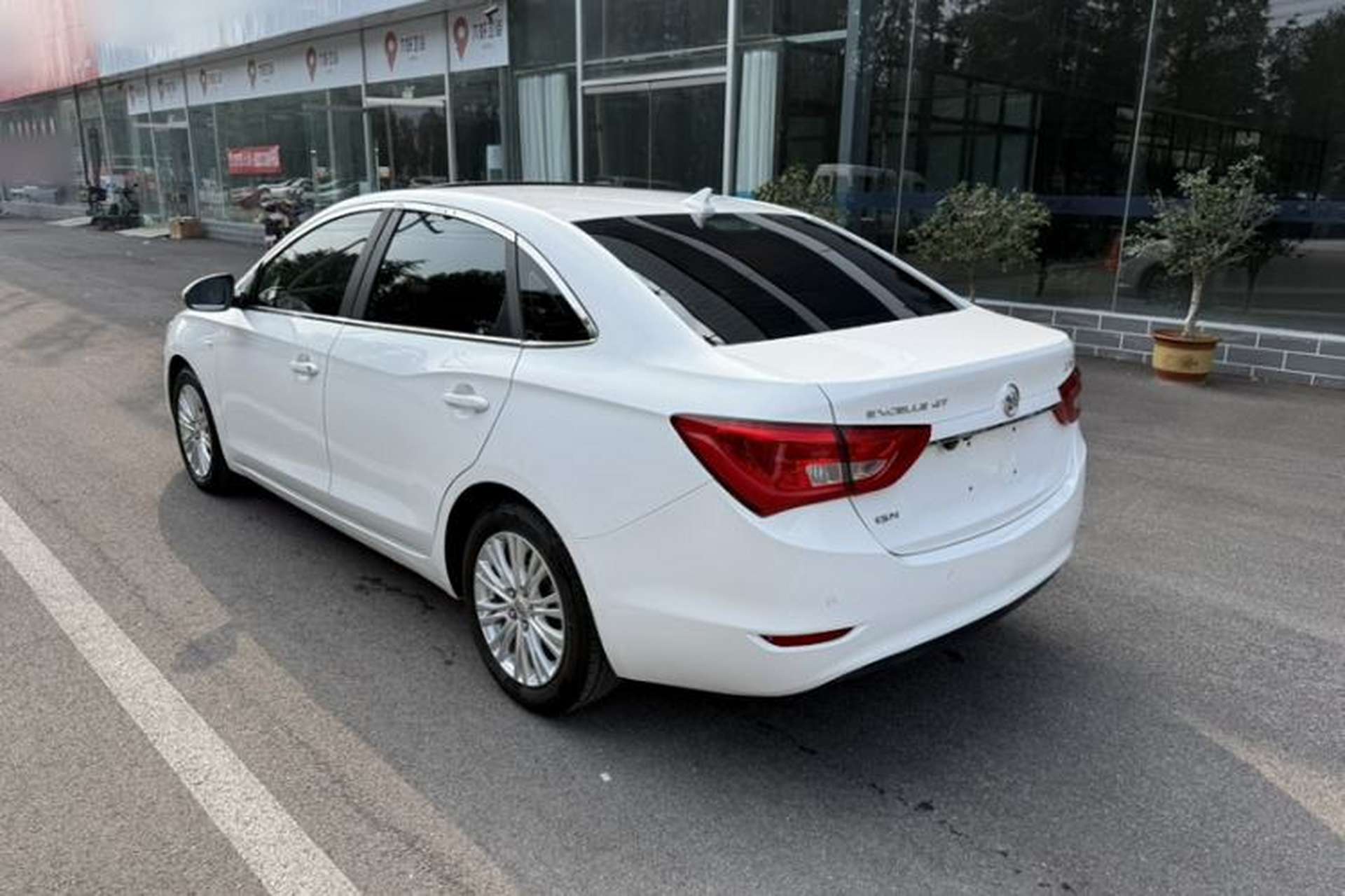 Used Buick GT 2017 15N Manual Elite Version Exterior 3