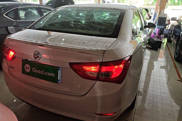 Used Buick GT 2017 15N Automatic Elite Version Exterior 5