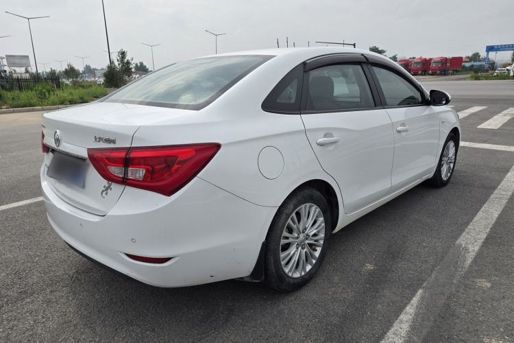 Used Buick GT 2017 15N Automatic Elite Version Exterior 5