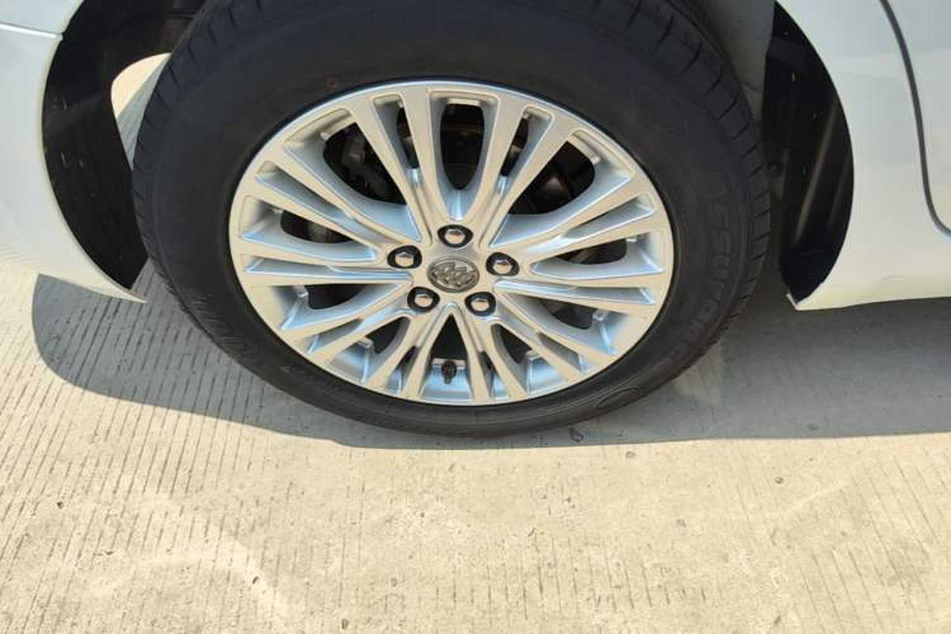 Used Buick GT 2017 15N Automatic Elite Version Exterior 5