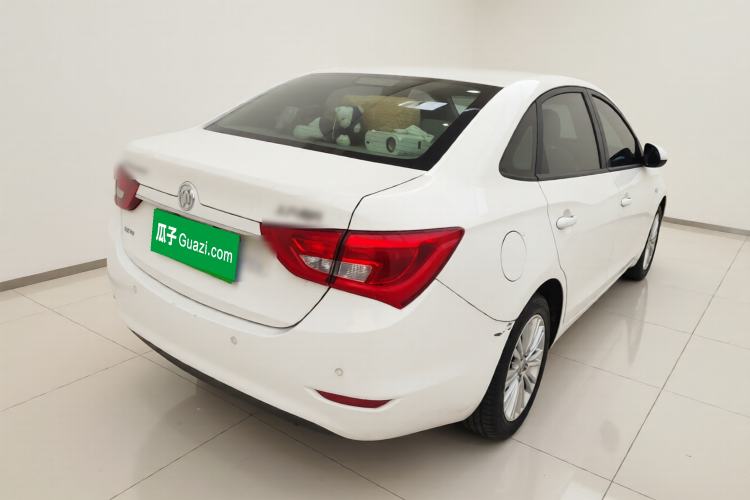 Used Buick GT 2017 15N Automatic Elite Version Exterior 5