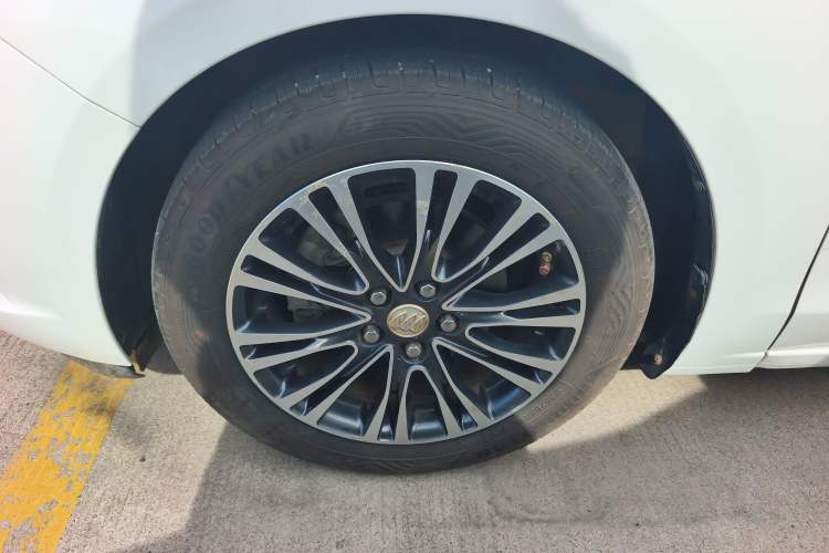Used Buick GT 2017 15N Automatic Deluxe Edition Exterior 6